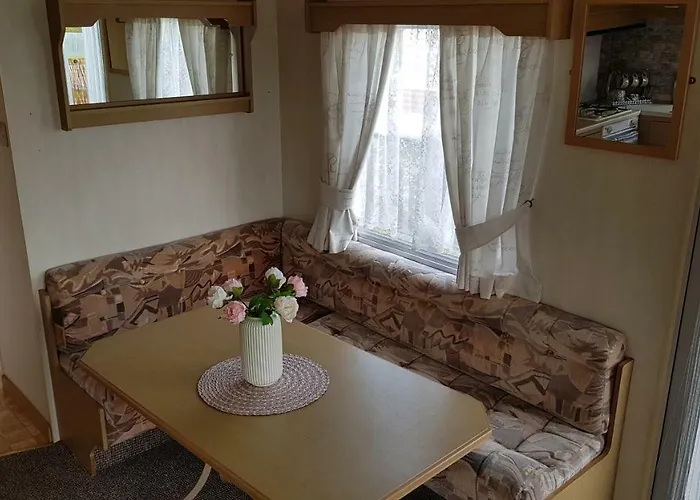 Bolęcińskie Zacisze- Noclegi, Okolice Zator Kompleks wypoczynkowy Bolecin